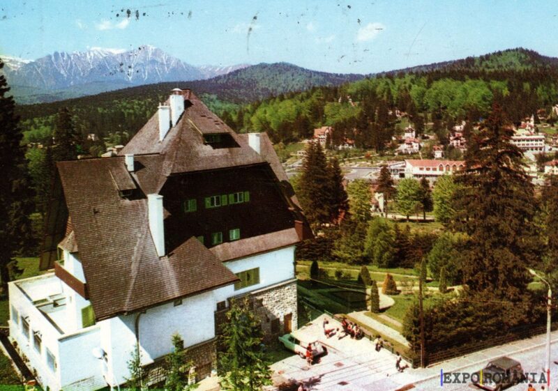 Vila montană în peisajul bucegian