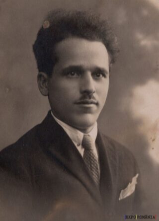 Bărbat în costum elegant