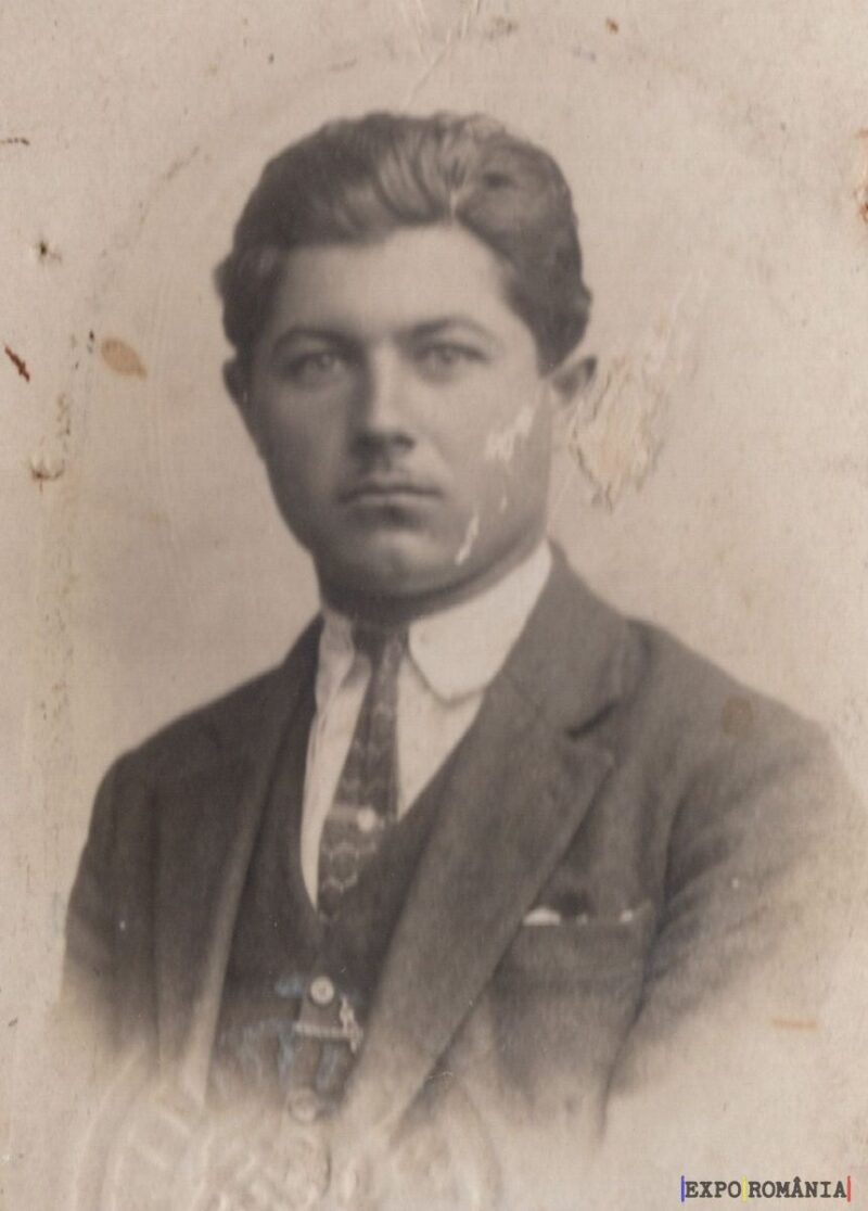 Portret alb-negru al unui tânăr elegant