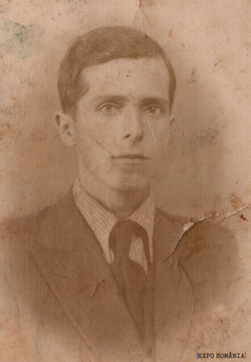 Portret vintage alb-negru al unui bărbat