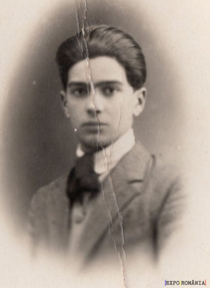 Portret de tânăr elegant în costum