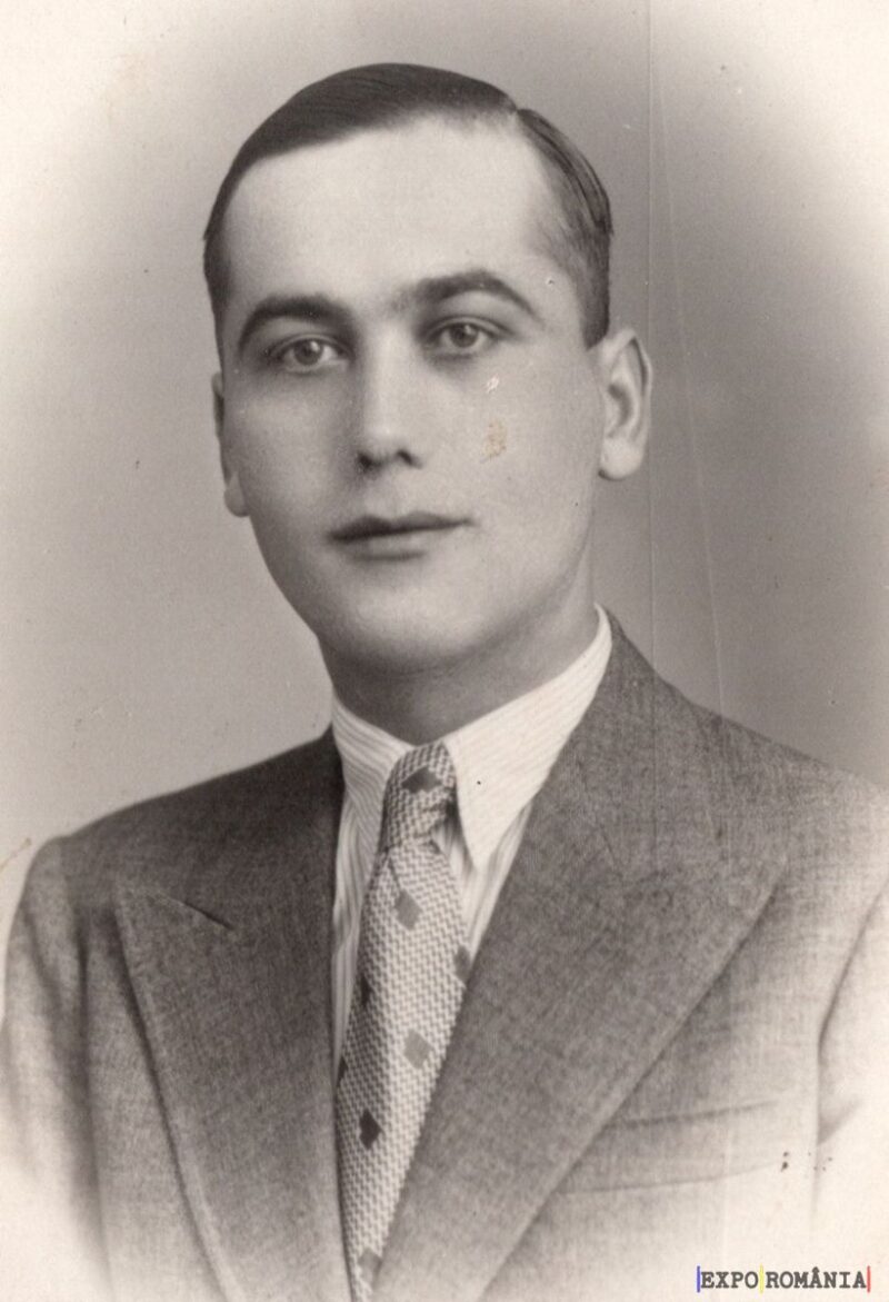 Portret de bărbat în costum clasic