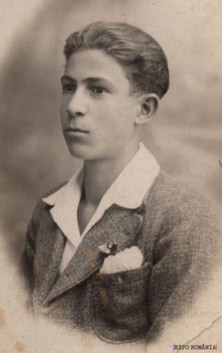 Tânăr elegant în portret sepia vintage