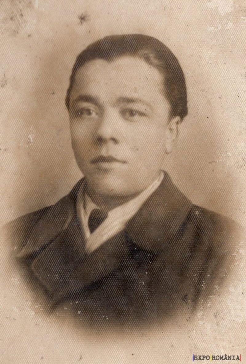 Tânăr în fotografie vintage alb-negru