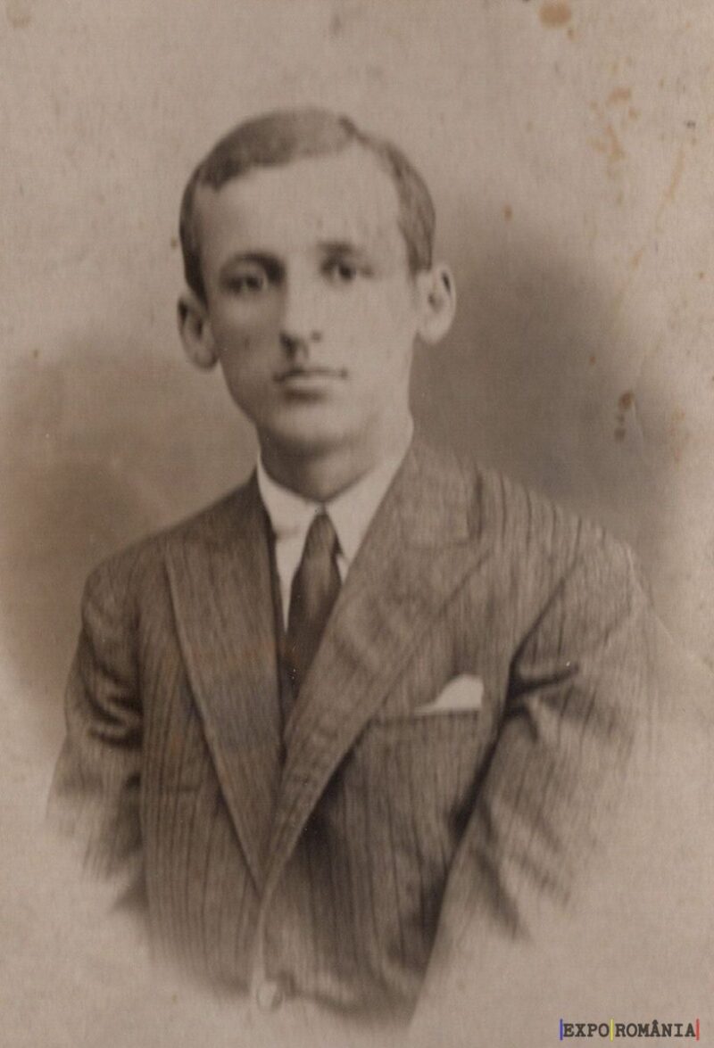 Bărbat elegant în costum formal