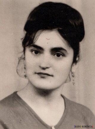 Portret de femeie din trecut