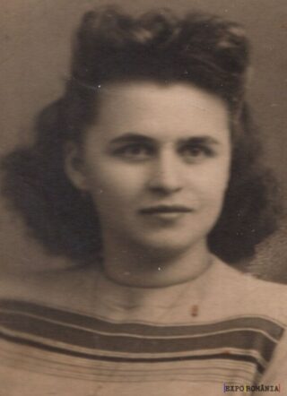 Portret de femeie din trecut