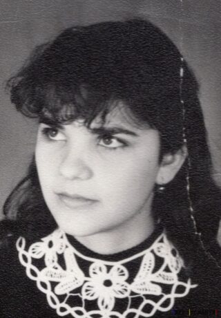 Portret alb-negru cu fată