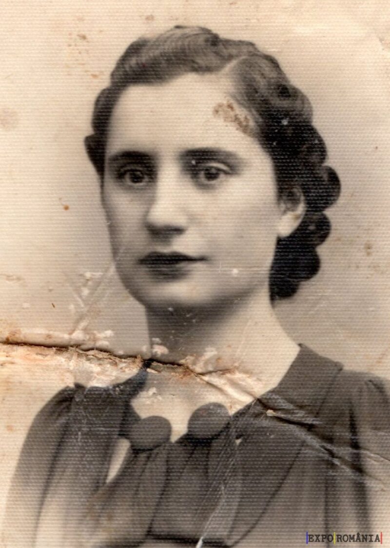 Portret vechi al unei femei elegante