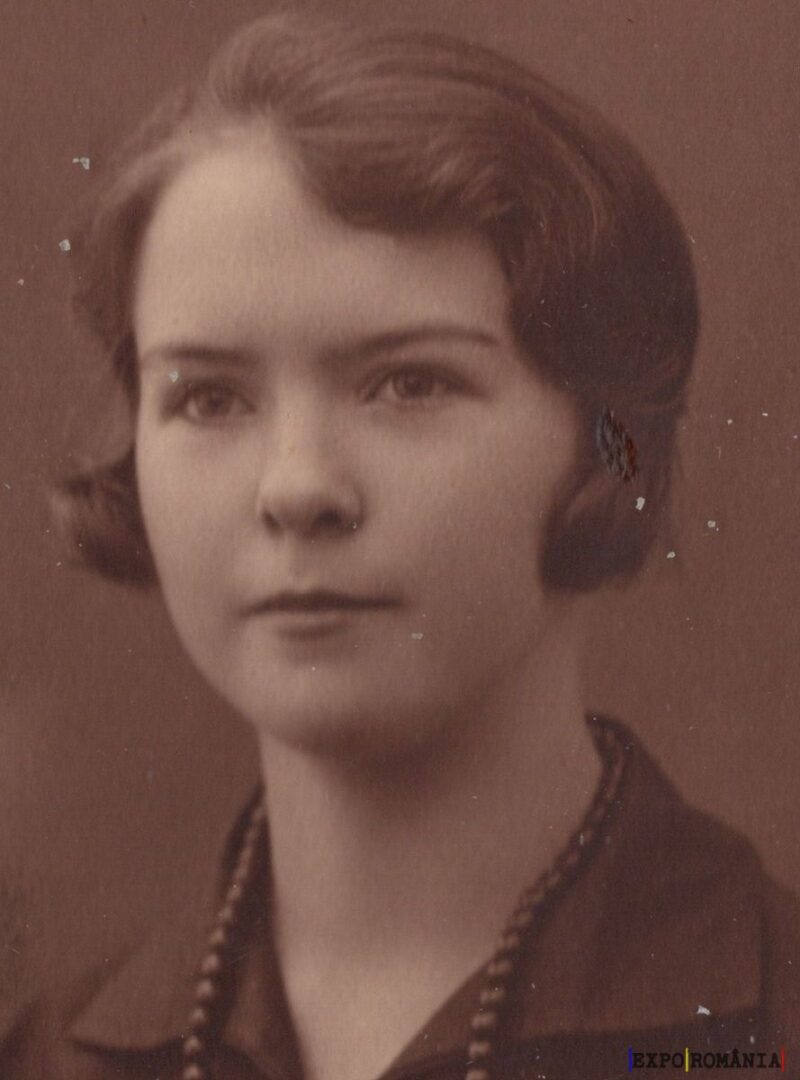 Portretul unei femei din epoca trecută