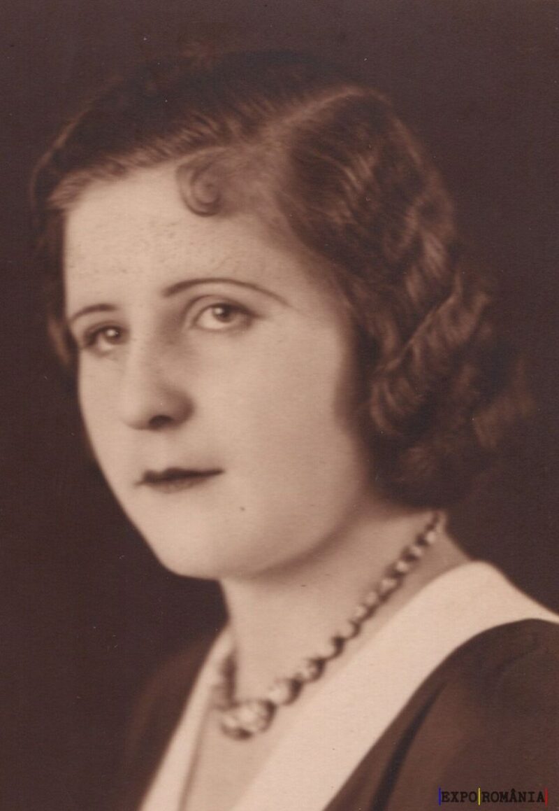 Femeie eleganta din anii 1930