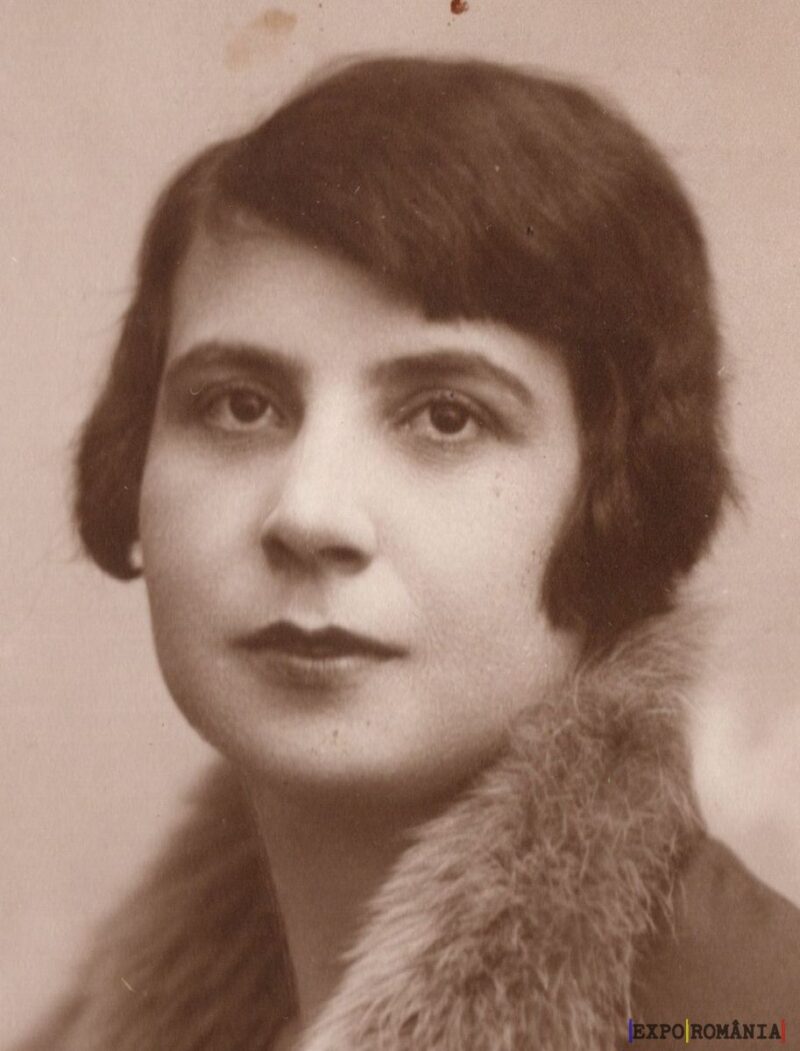 Portret clasic al unei femei elegante