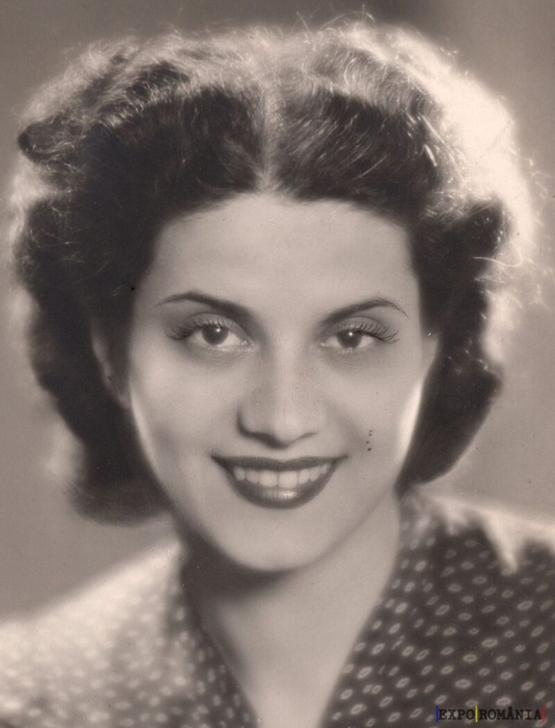 Zâmbet retro fermecător