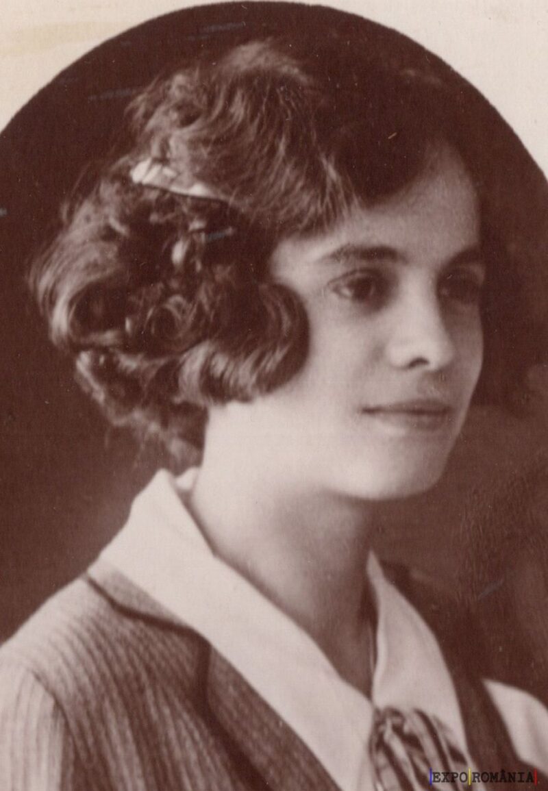 Portret vechi al unei tinere