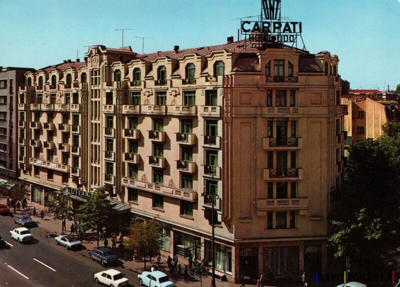 Hotel Carrati în centrul orașului