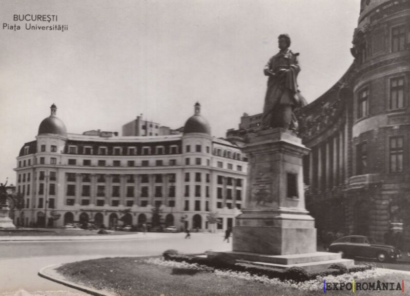 Piața Universității din București