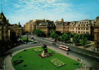 Piața urbană plină de viață și istorie