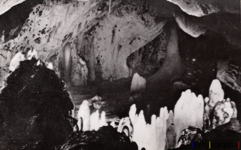 Carte poștală Pestera Scarisoara - anii '60