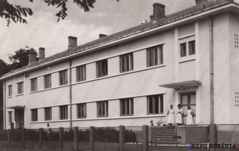 Carte poștală Saveni Policlinica - anii '60