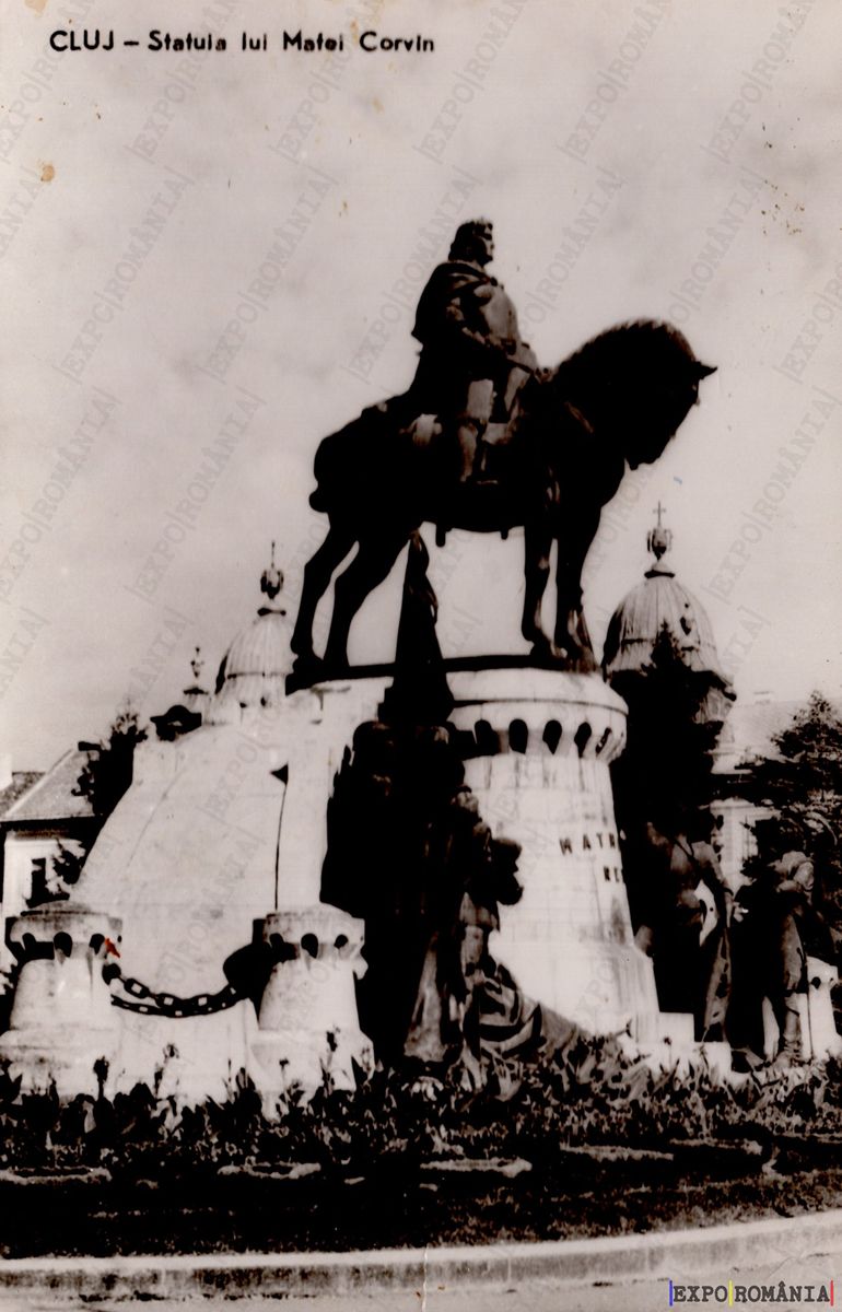 Carte poștală Cluj Napoca Matei Corvin Statuie - anii '60 - 01