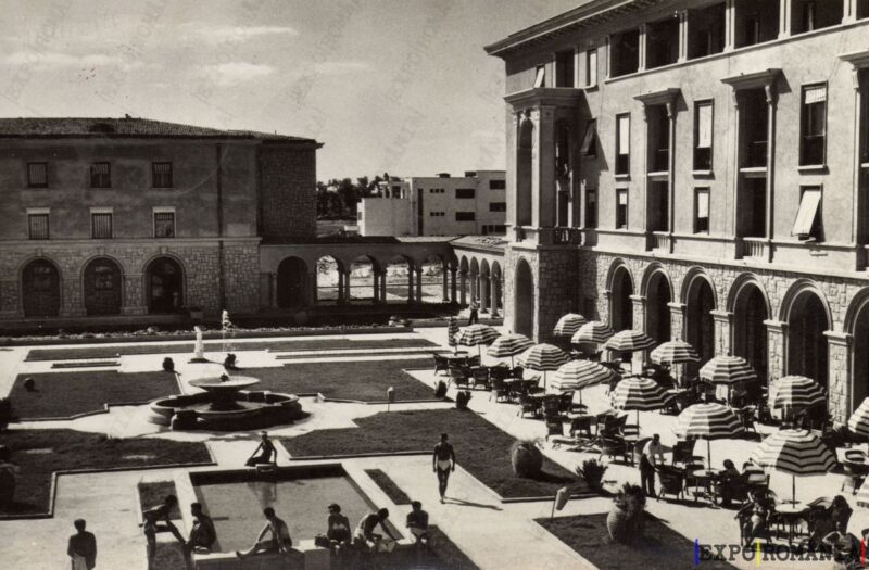 Carte poștală Mamaia Hotel Ialta - anii '60 - 01