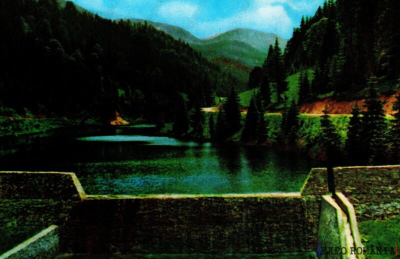 Carte poștală Lacul Rosu - anii '70 - 01