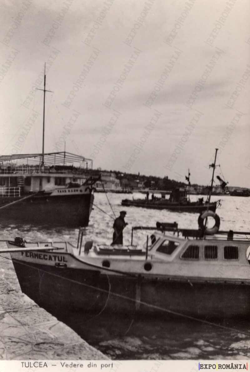 Carte poștală Tulcea Portul - anii '60 - 01