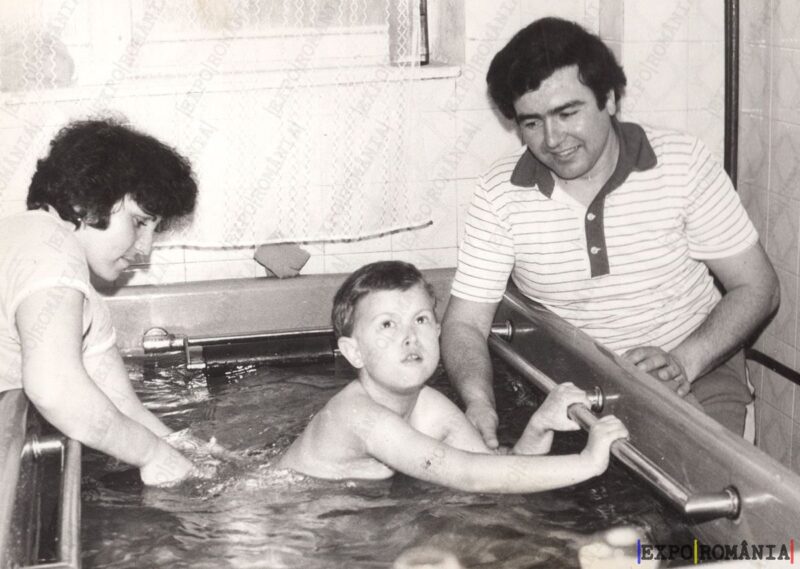 Bazin Recuperare Fizica Copii cu Dizabilități - Anii '60