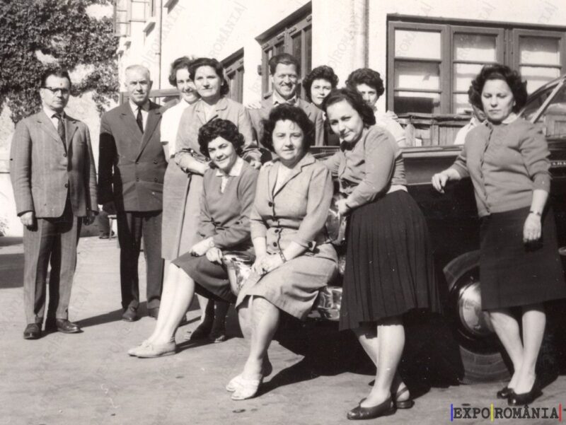 Funcționari Lângă o Volga Neagra - Anii '60 - 63