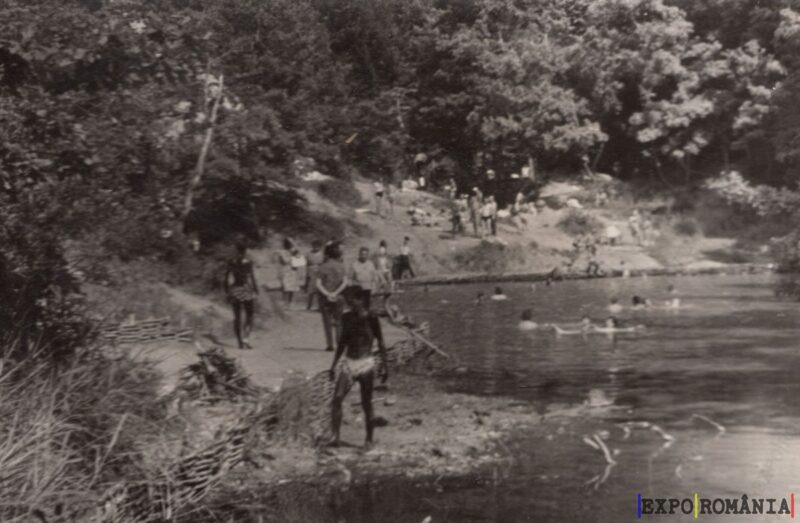 București Parcul Herăstrău Baie în Lac - Anii '70 - 35