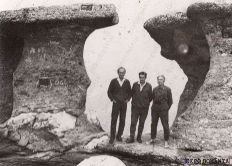 Turism Montan - Babele Bărbați în Excursie Teniși Drăgășani - Anii '70