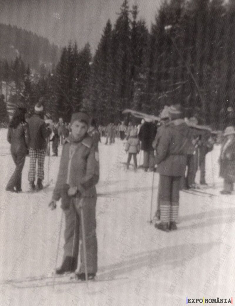 Brașov Poiana Brașov Serbările Zăpezii Copil pe Schiuri - Anii '80