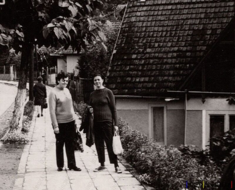 Femei pe Strada - Anii '80